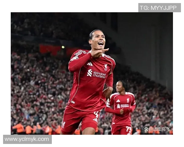 球迷看台情绪失控怒骂当红球星引发赛场激烈舆论风波