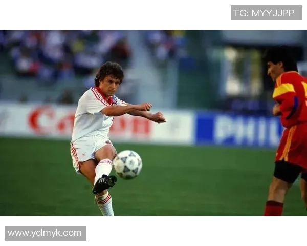 老牌足球明星辉煌岁月与绿茵传奇回顾