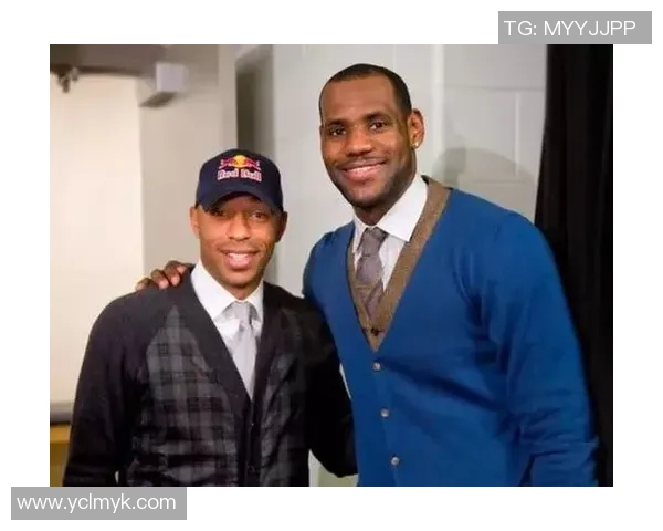 带你一起欢乐闯关通过线索挑战来猜出神秘足球球星